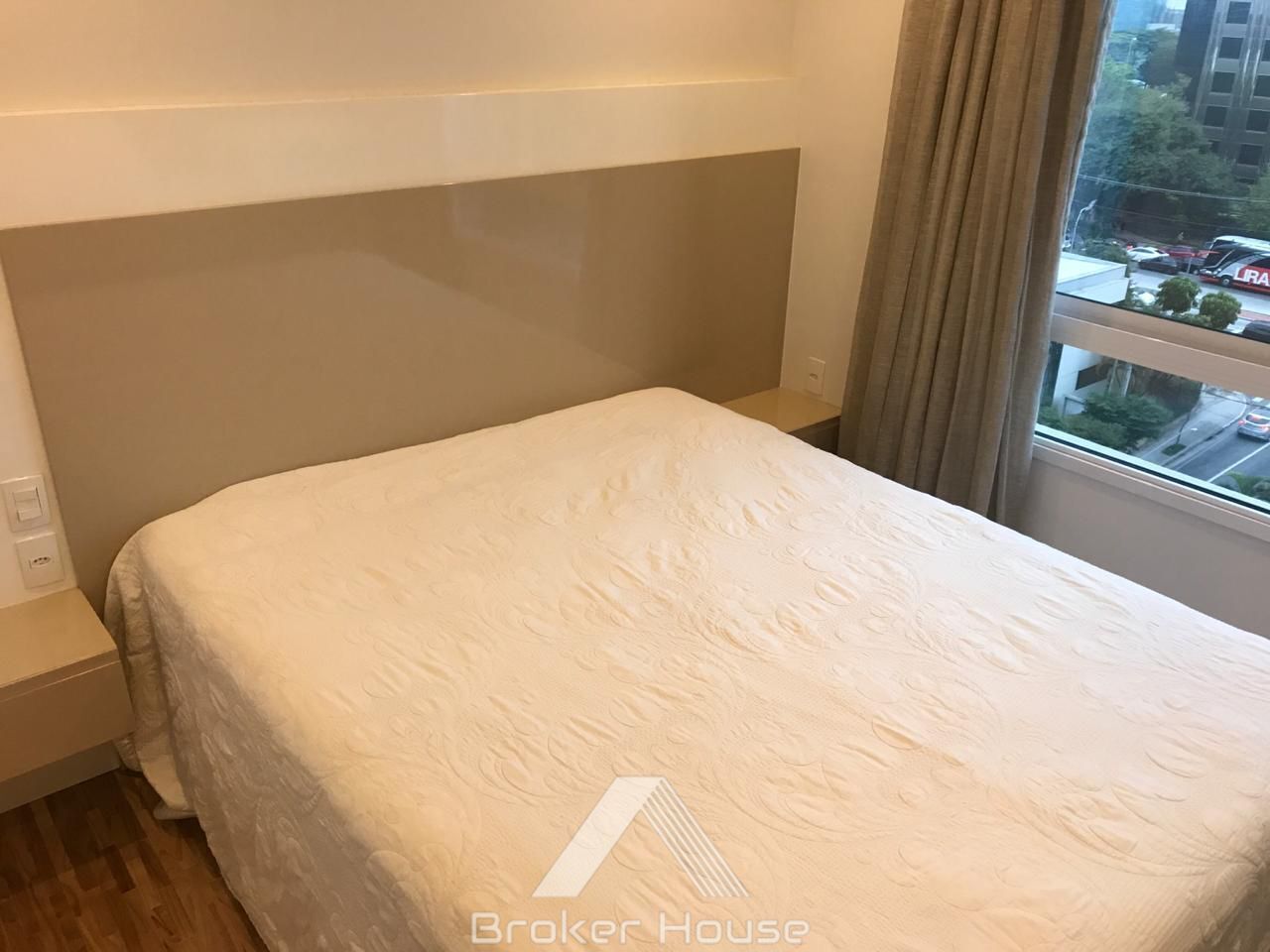 Apartamento à venda com 2 quartos, 69m² - Foto 12