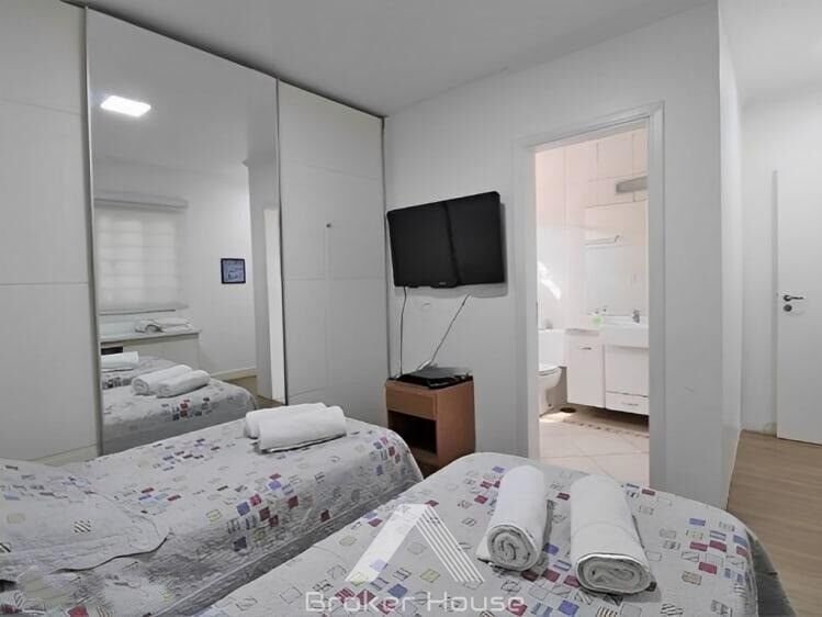 Casa à venda com 3 quartos, 150m² - Foto 17