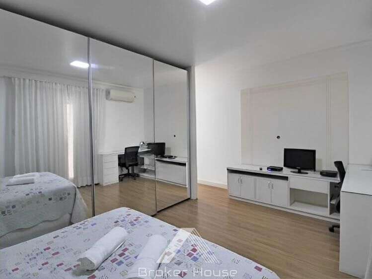 Casa à venda com 3 quartos, 150m² - Foto 13