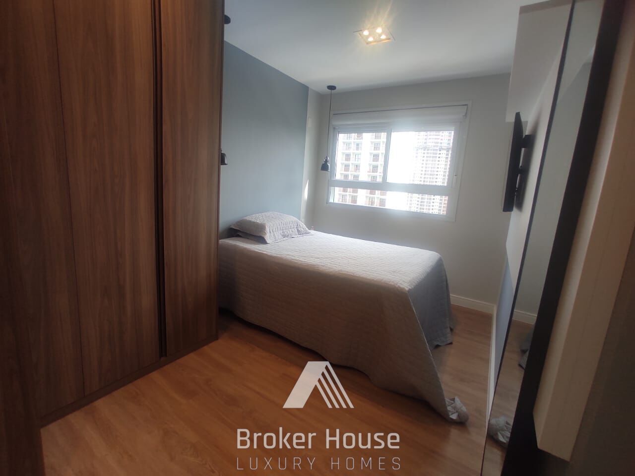 Apartamento à venda com 2 quartos, 70m² - Foto 24