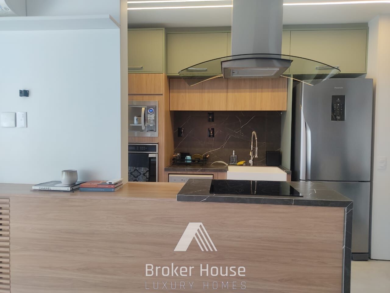Apartamento à venda com 2 quartos, 70m² - Foto 12