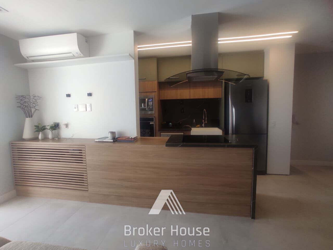Apartamento à venda com 2 quartos, 70m² - Foto 10