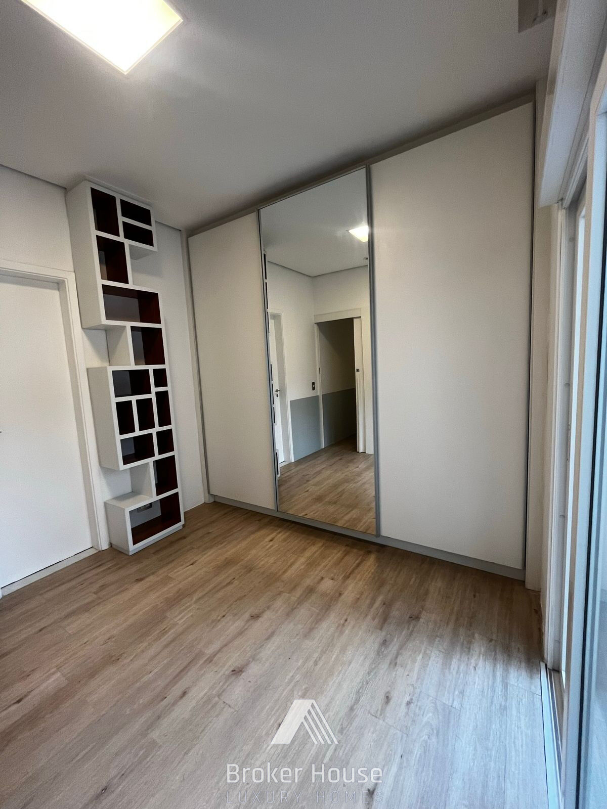 Apartamento à venda com 2 quartos, 83m² - Foto 18