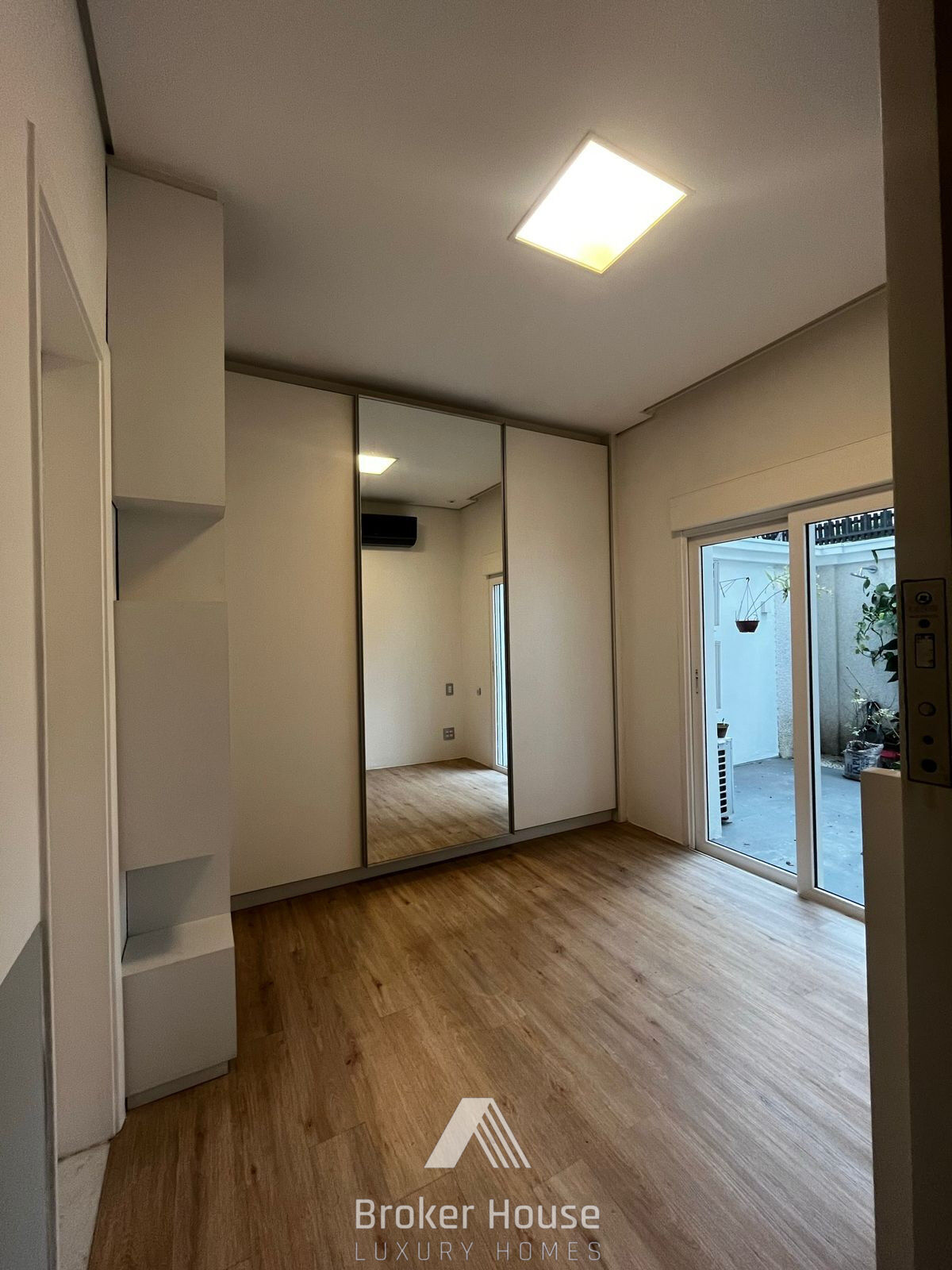 Apartamento à venda com 2 quartos, 83m² - Foto 17