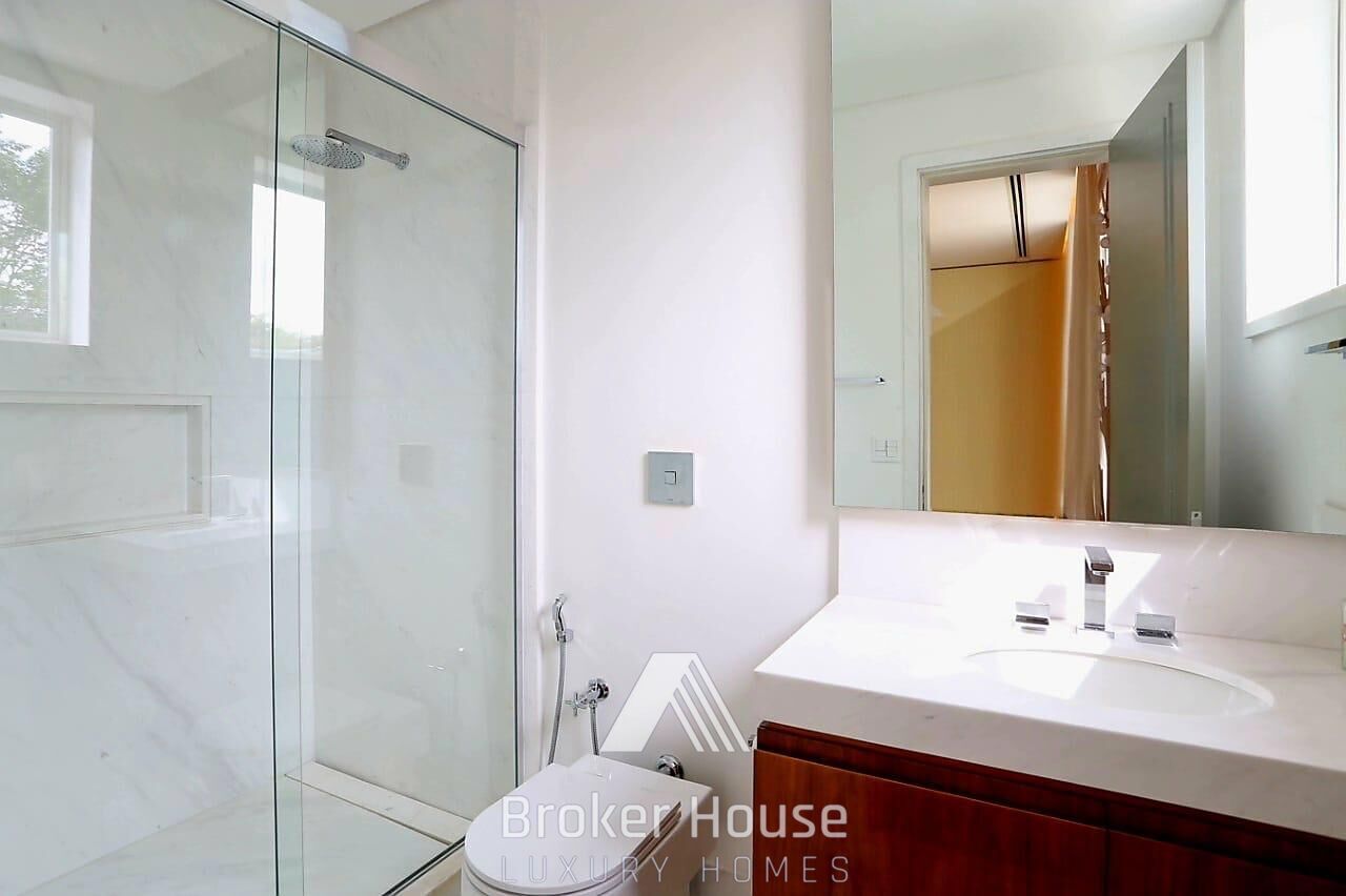 Casa para alugar com 5 quartos, 1057m² - Foto 28