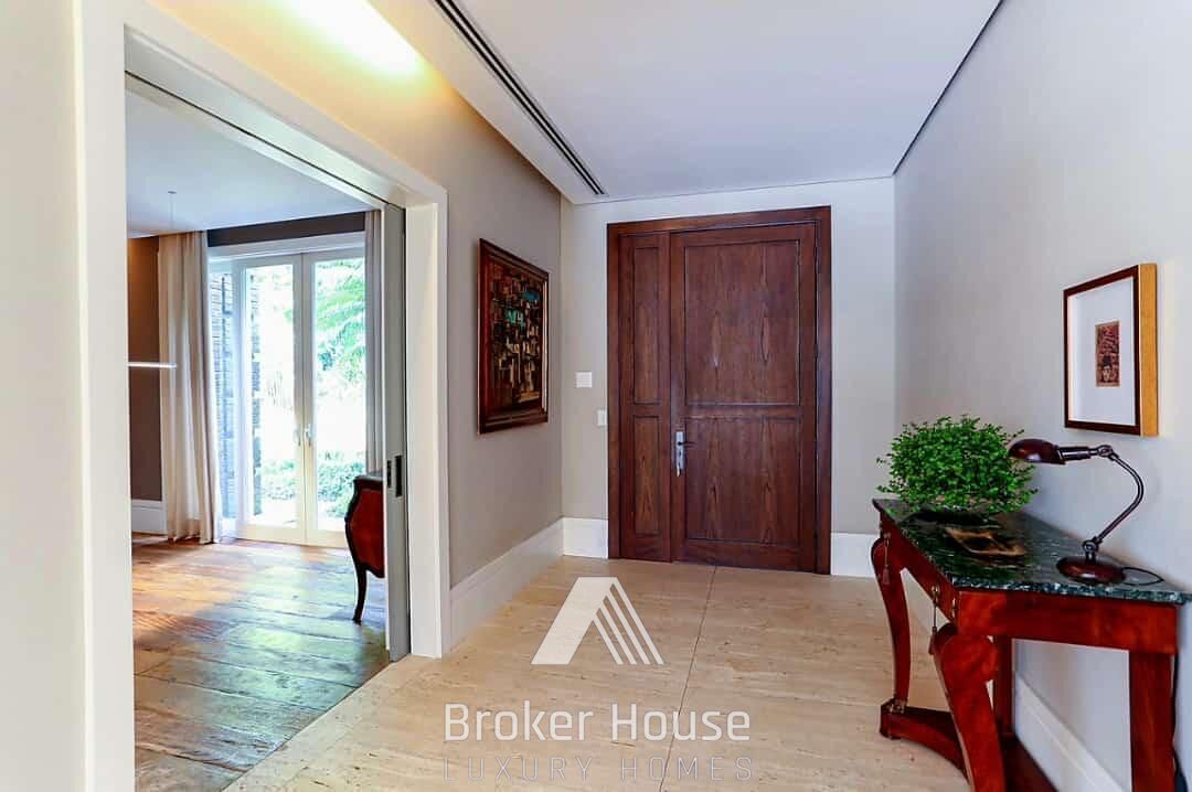 Casa para alugar com 5 quartos, 1057m² - Foto 14