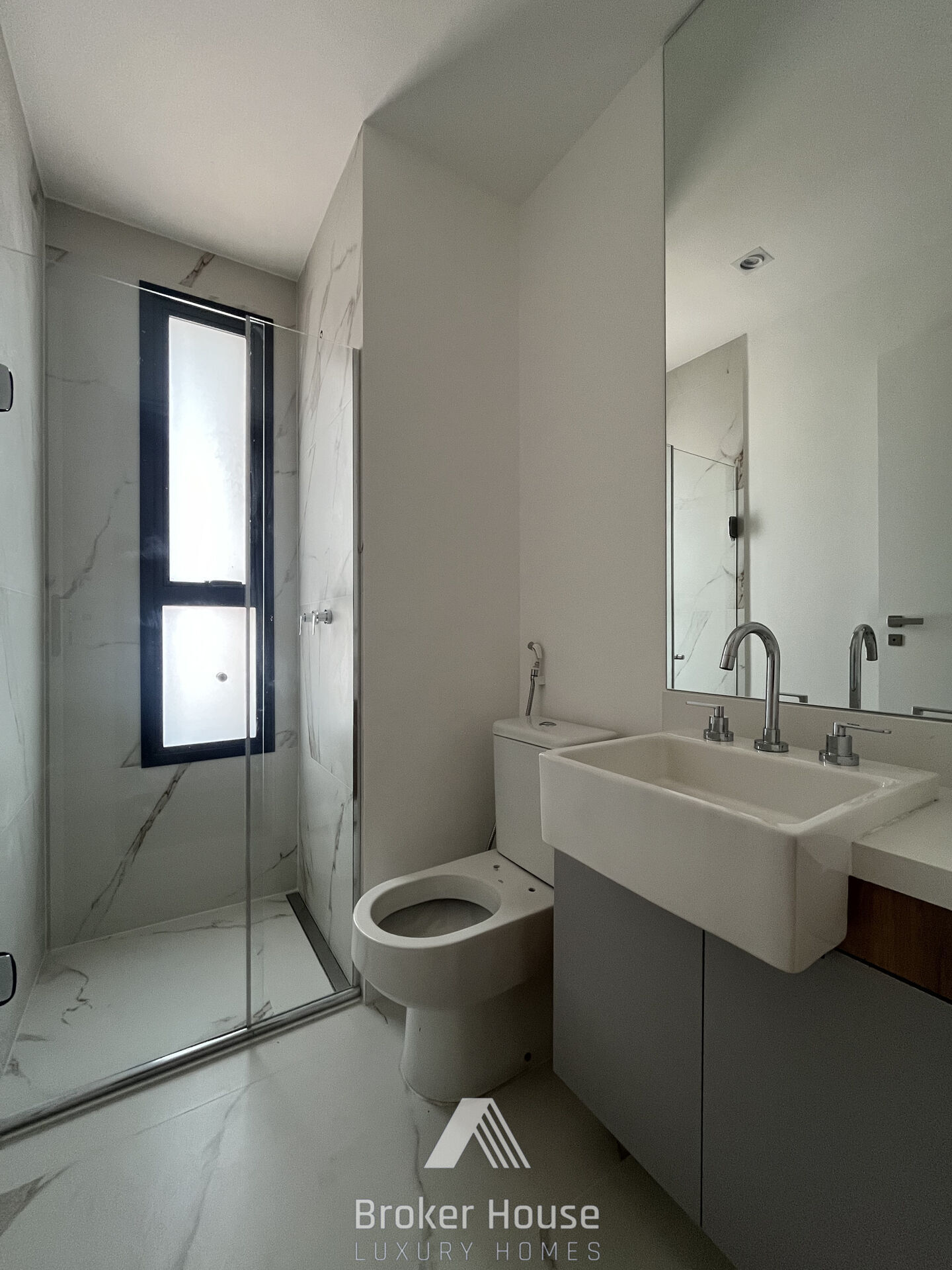 Apartamento à venda com 3 quartos, 105m² - Foto 18