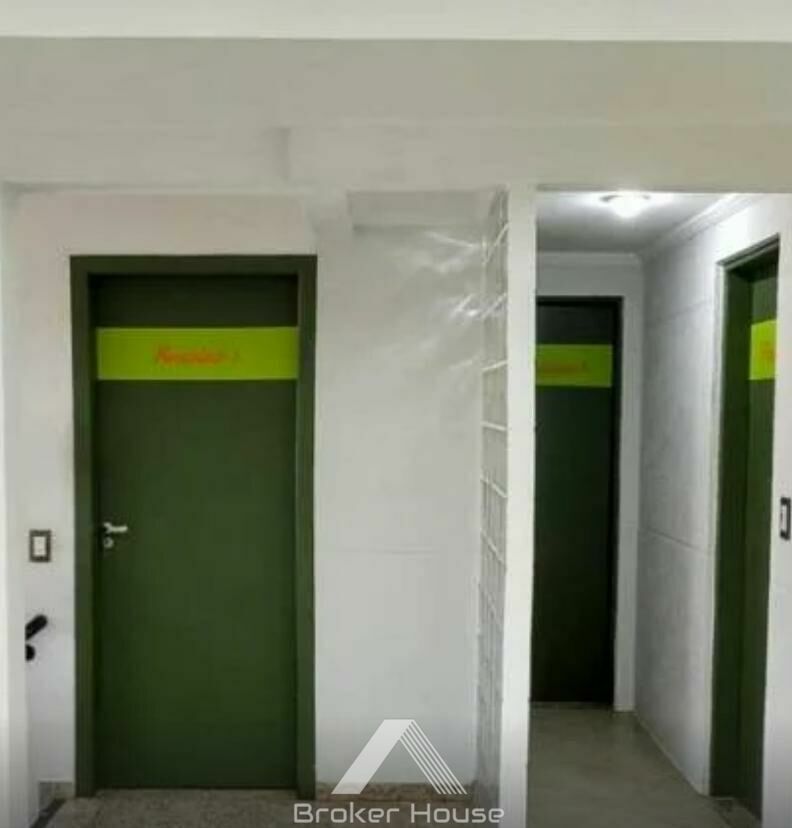 Casa para alugar com 6 quartos, 500m² - Foto 12