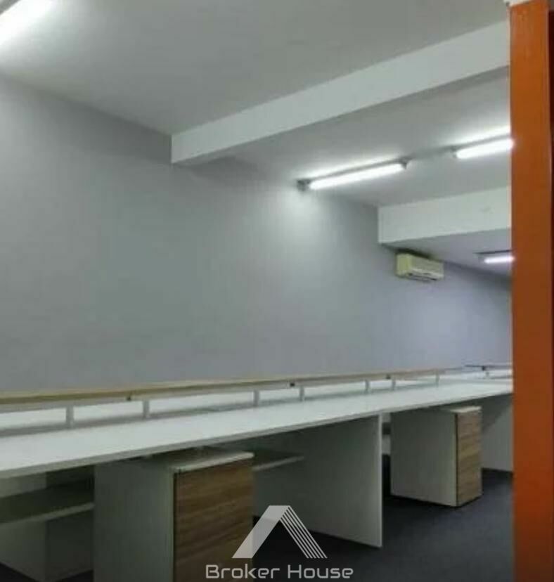 Casa para alugar com 6 quartos, 500m² - Foto 5