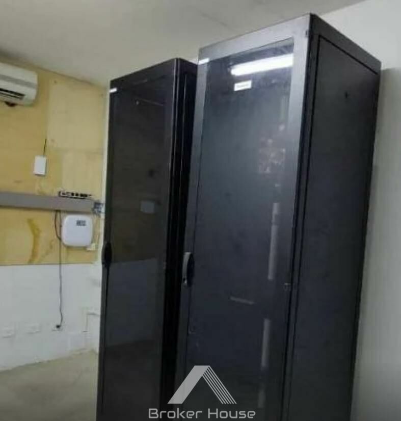 Casa para alugar com 6 quartos, 500m² - Foto 15