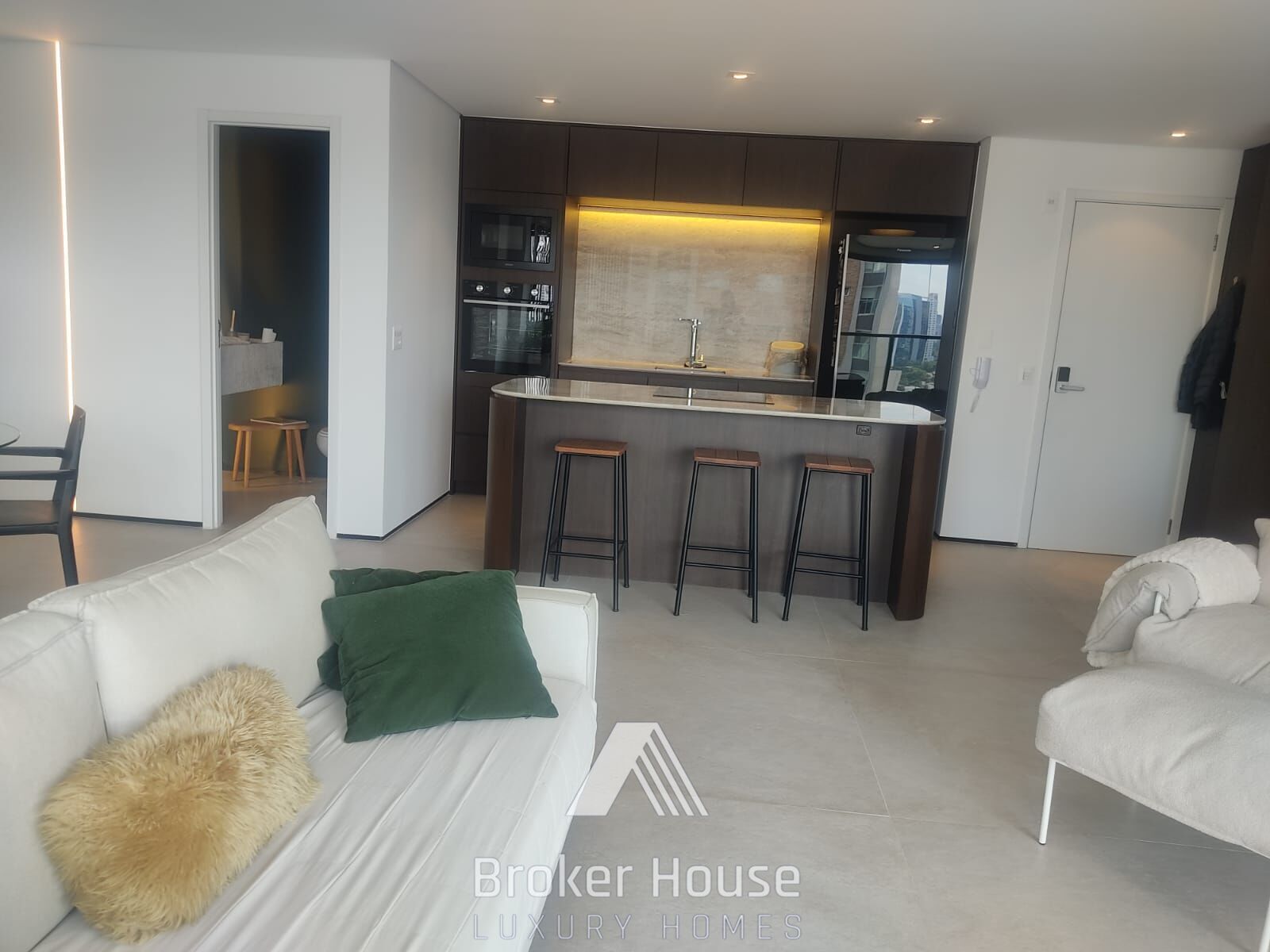 Apartamento à venda com 2 quartos, 95m² - Foto 12