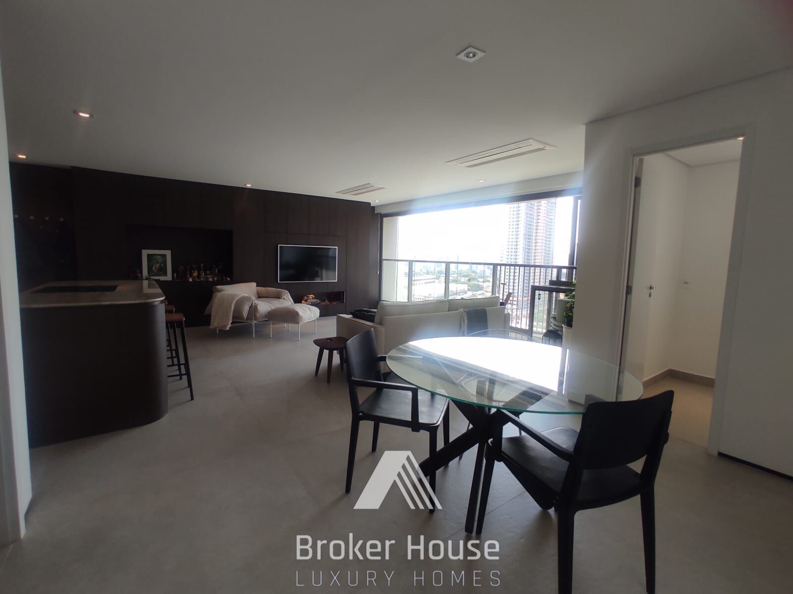 Apartamento à venda com 2 quartos, 95m² - Foto 8