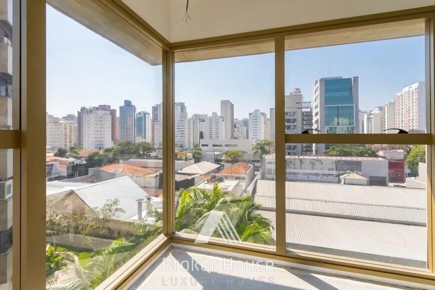 Apartamento à venda com 3 quartos, 149m² - Foto 12