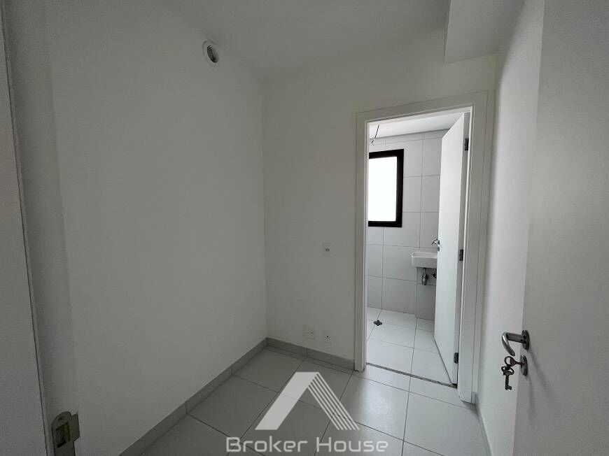 Apartamento à venda com 3 quartos, 173m² - Foto 12