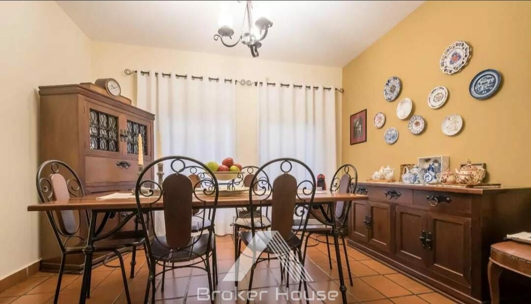 Casa à venda com 3 quartos, 175m² - Foto 4