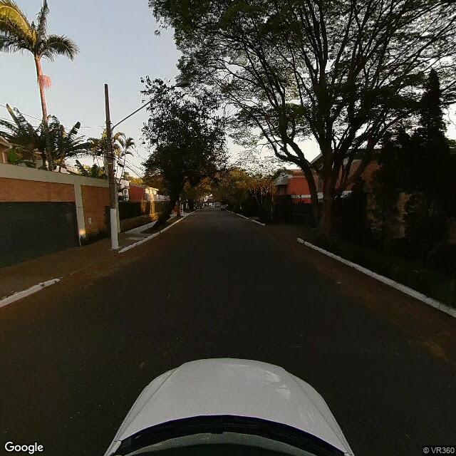 Imagem estática do "Street View" da localização