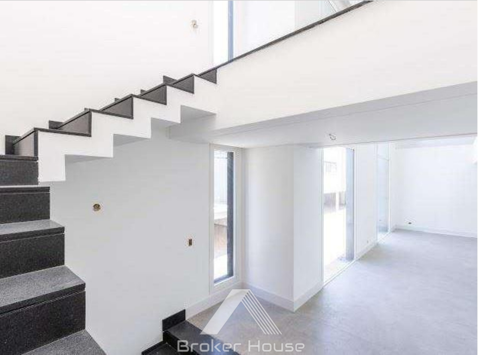 Casa de Condomínio à venda com 4 quartos, 686m² - Foto 11