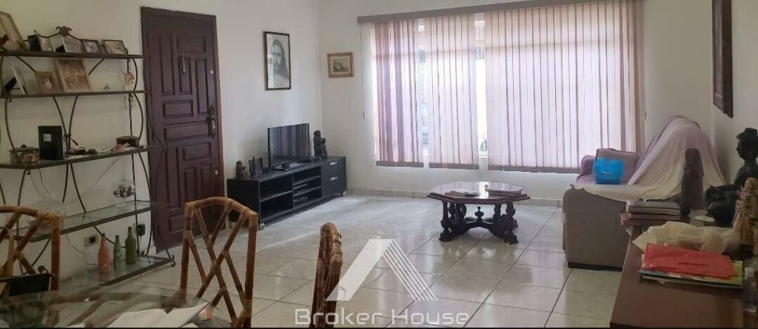 Casa à venda com 3 quartos, 180m² - Foto 2