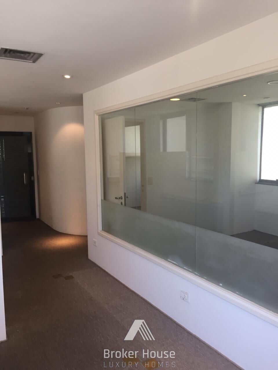 Conjunto Comercial-Sala à venda, 60m² - Foto 8