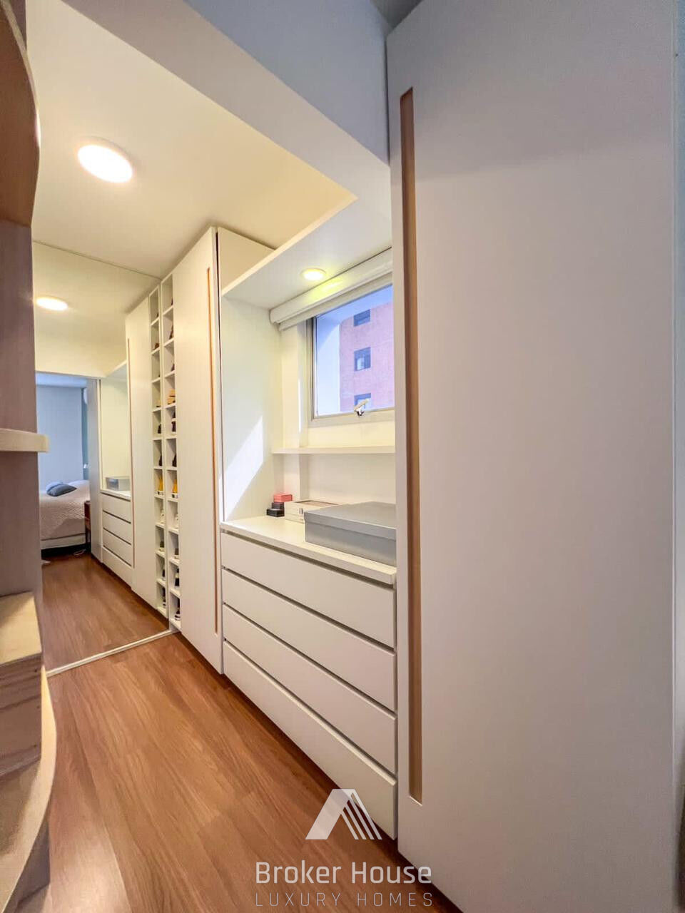 Apartamento à venda com 3 quartos, 112m² - Foto 17