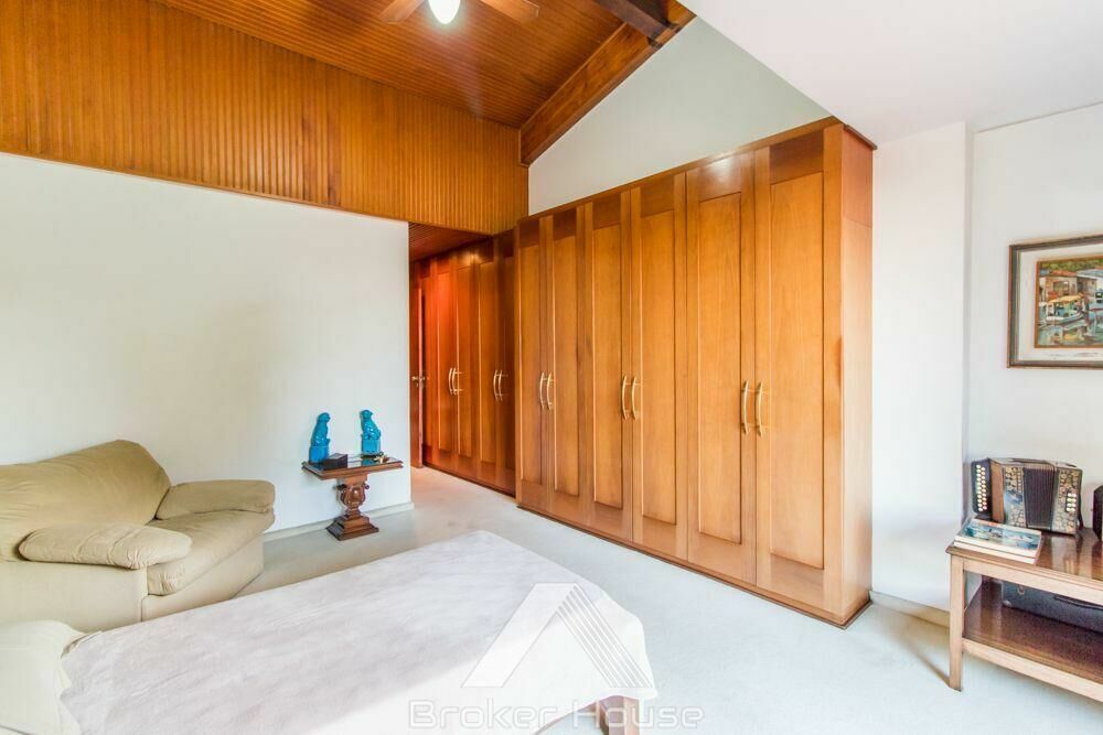 Casa à venda com 4 quartos, 907m² - Foto 27