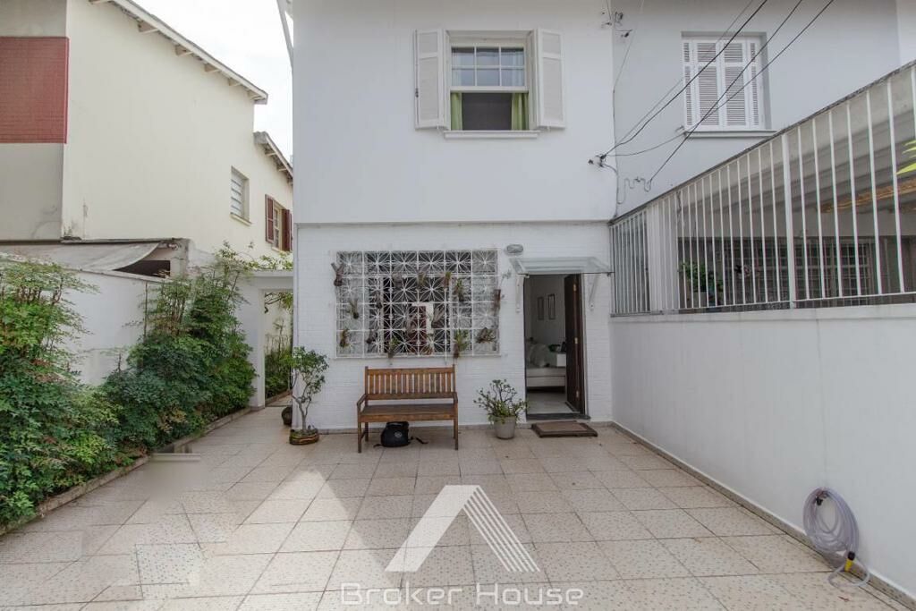 Casa à venda com 2 quartos, 90m² - Foto 33