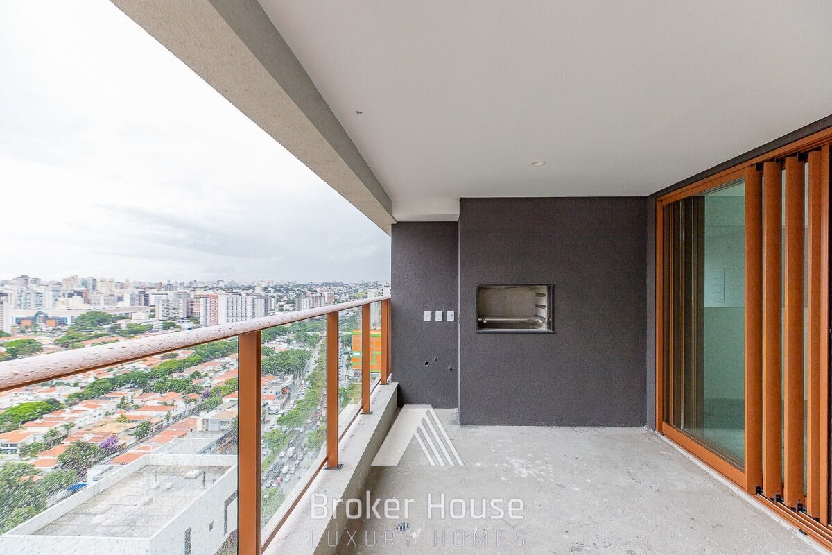 Apartamento à venda com 3 quartos, 145m² - Foto 2