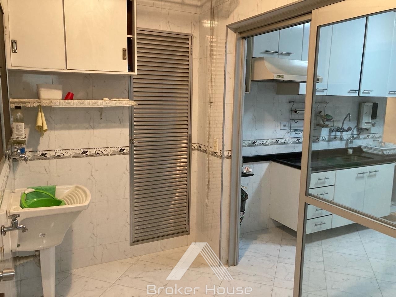 Apartamento à venda com 3 quartos, 118m² - Foto 17