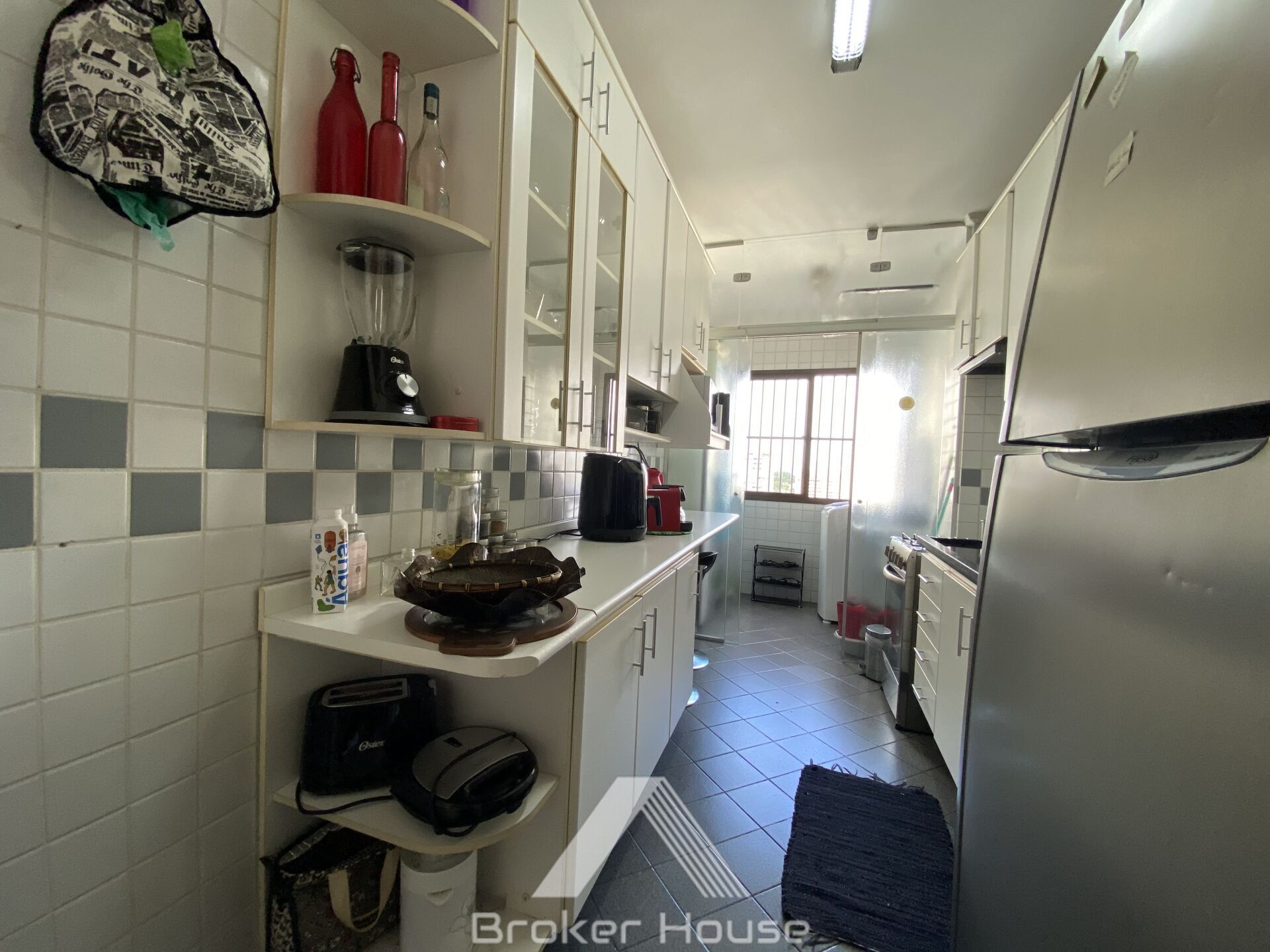 Apartamento à venda com 2 quartos, 56m² - Foto 14