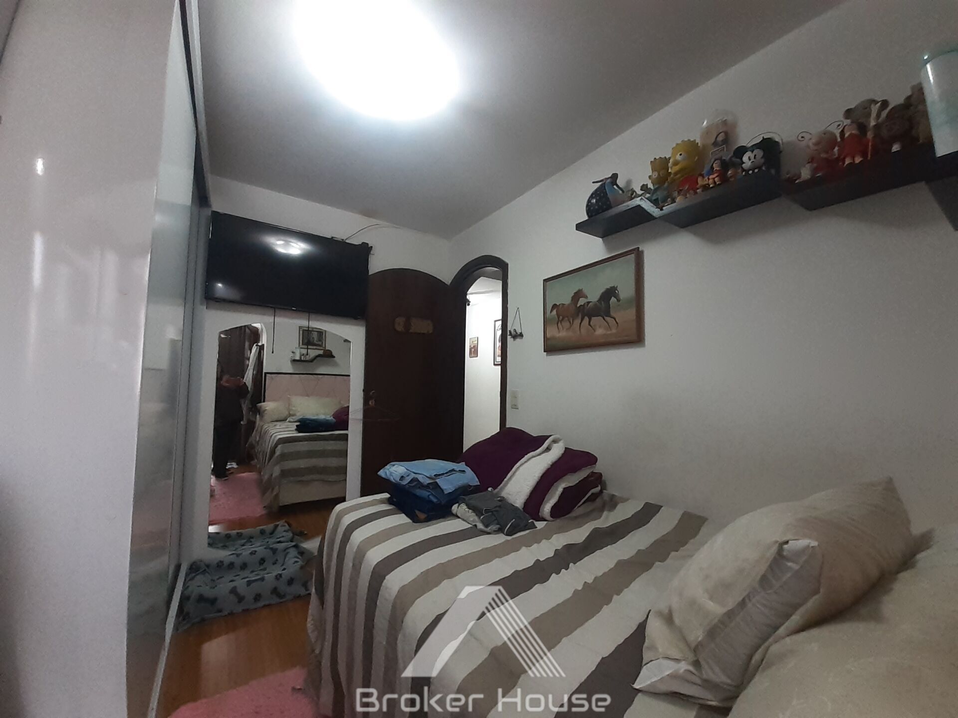 Casa à venda com 2 quartos, 140m² - Foto 11