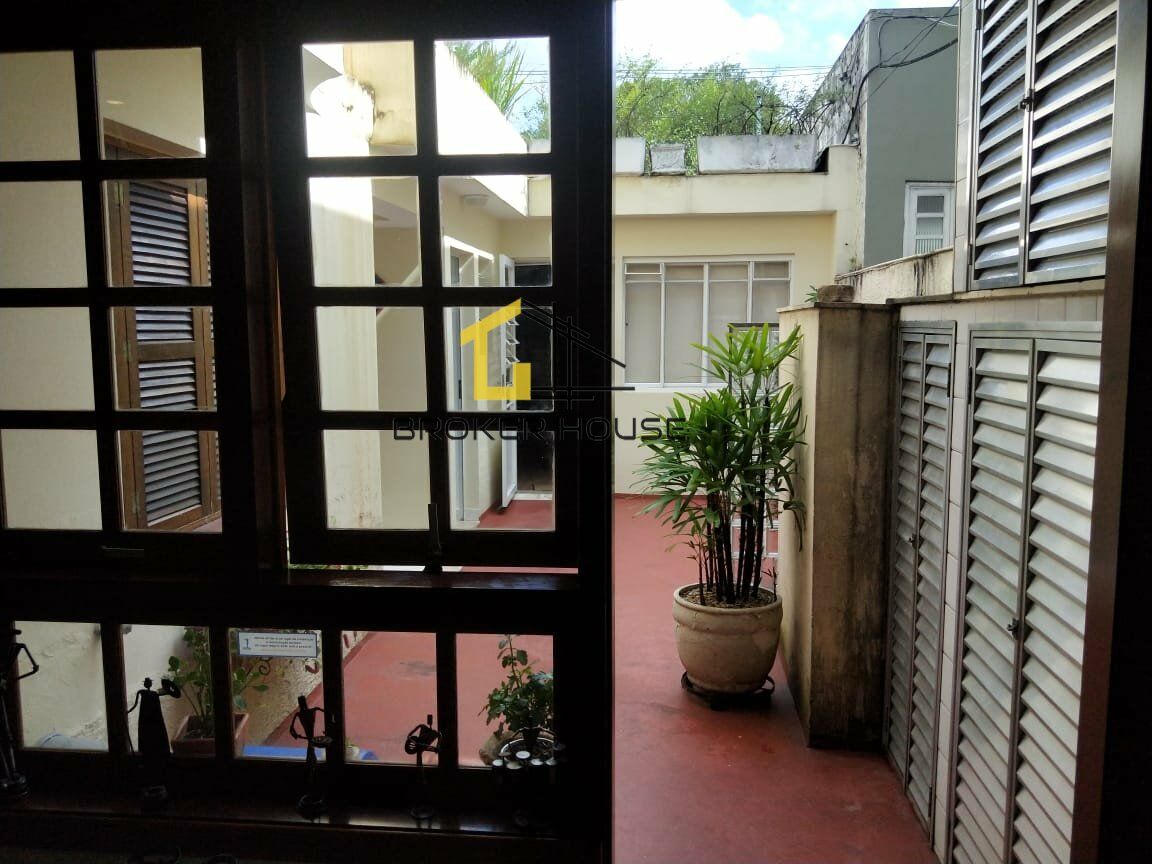 Casa à venda com 4 quartos, 365m² - Foto 10