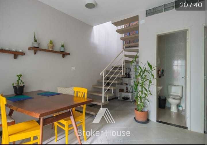 Casa à venda com 3 quartos, 240m² - Foto 11