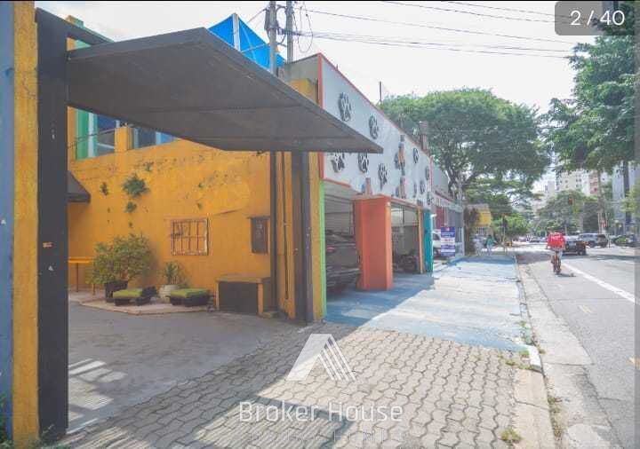 Casa à venda com 3 quartos, 240m² - Foto 3