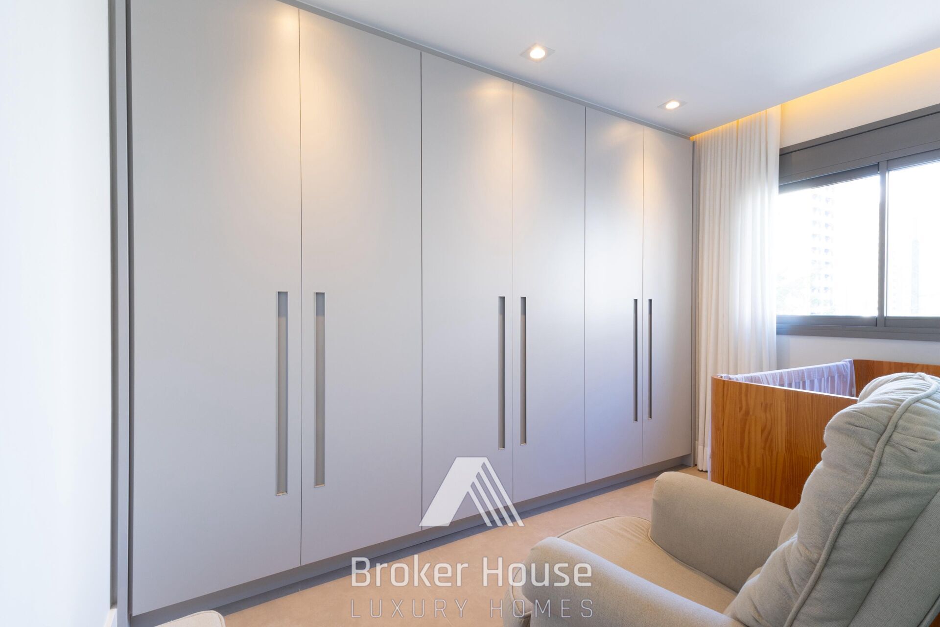 Apartamento à venda com 3 quartos, 153m² - Foto 28