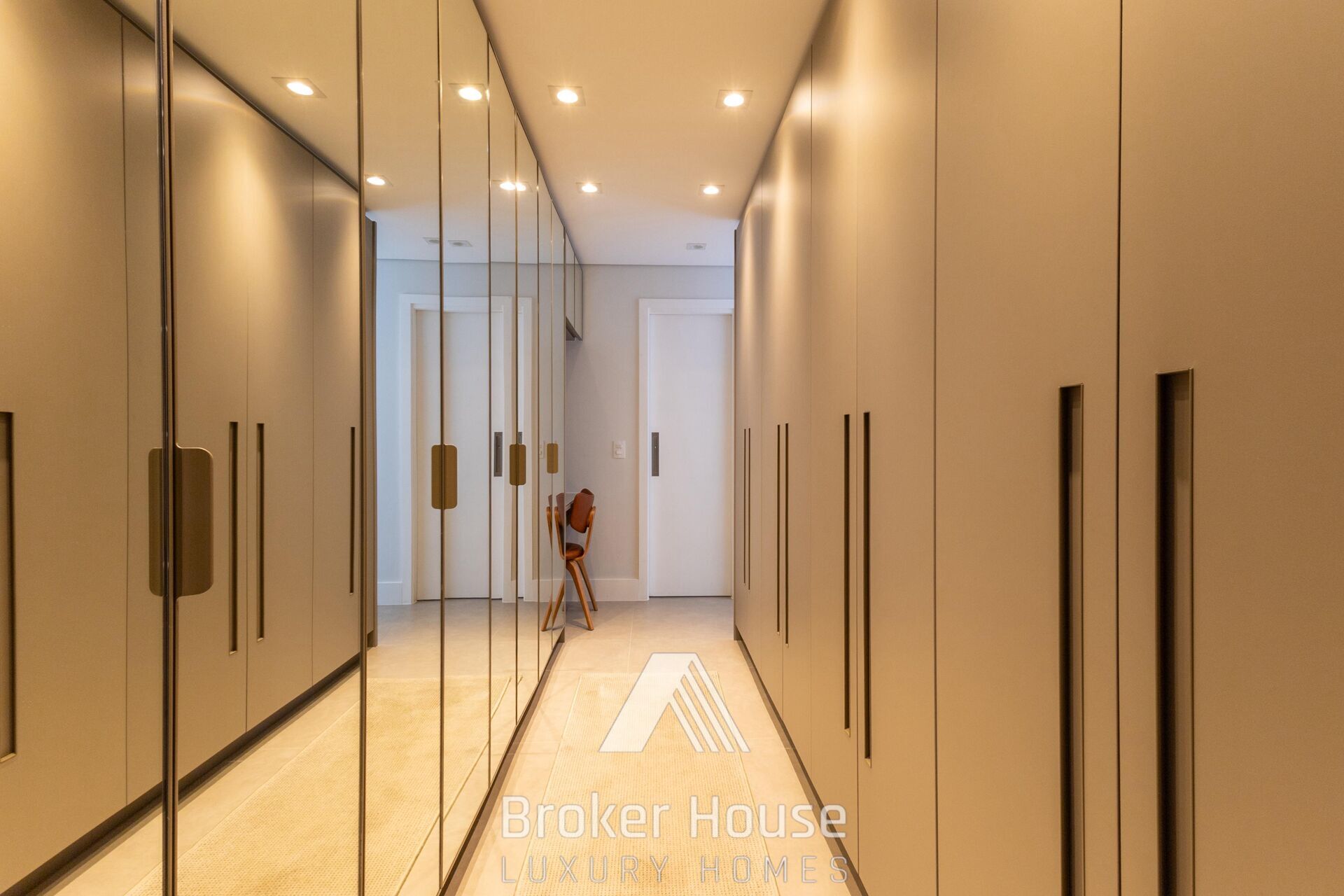 Apartamento à venda com 3 quartos, 153m² - Foto 20