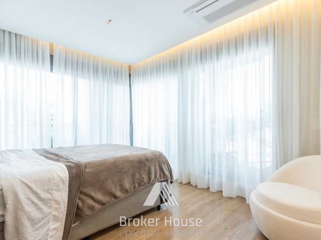 Apartamento à venda com 3 quartos, 167m² - Foto 13