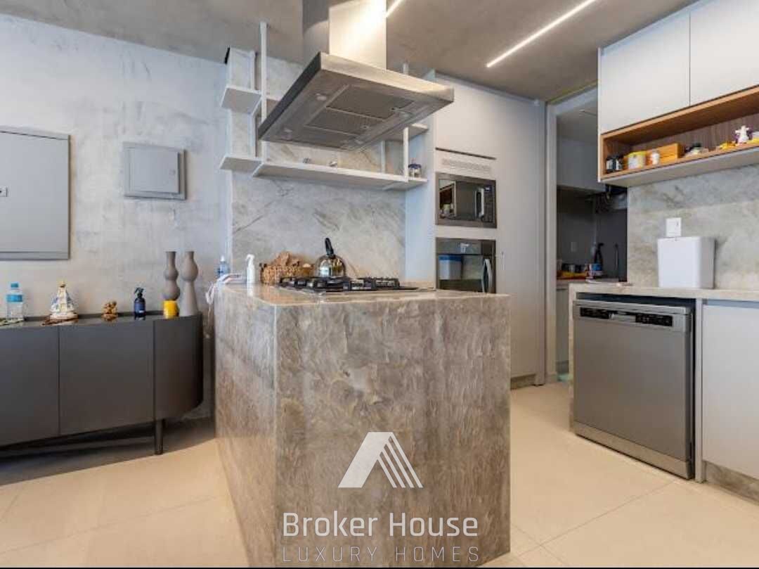 Apartamento à venda com 3 quartos, 167m² - Foto 11