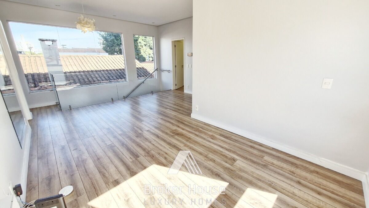 Casa à venda com 3 quartos, 278m² - Foto 11