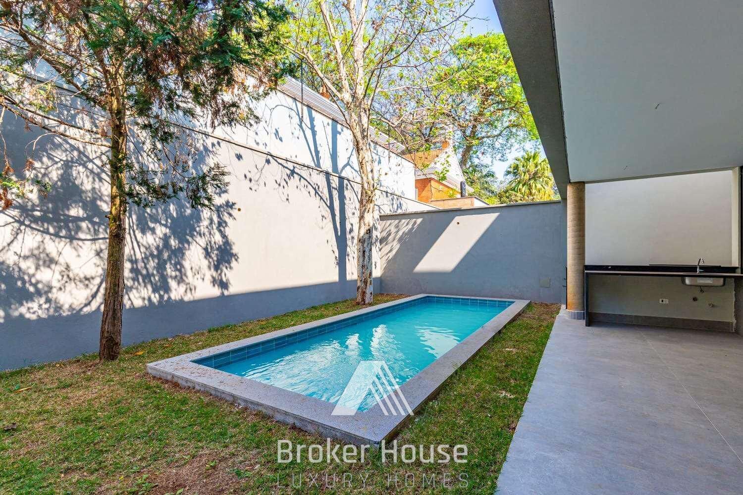 Casa de Condomínio à venda com 4 quartos, 367m² - Foto 1