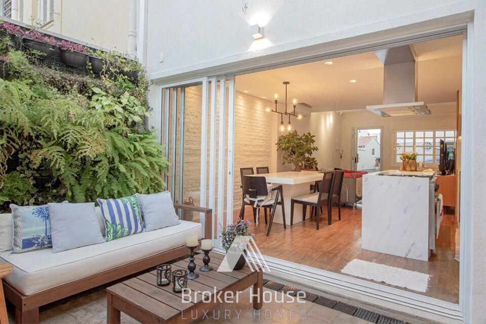 Casa, 3 quartos, 156 m² - Foto 1