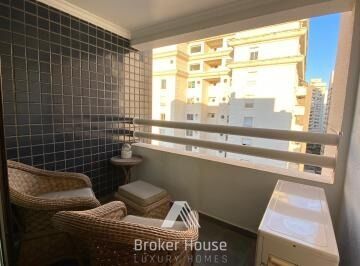 Apartamento à venda com 2 quartos, 75m² - Foto 3