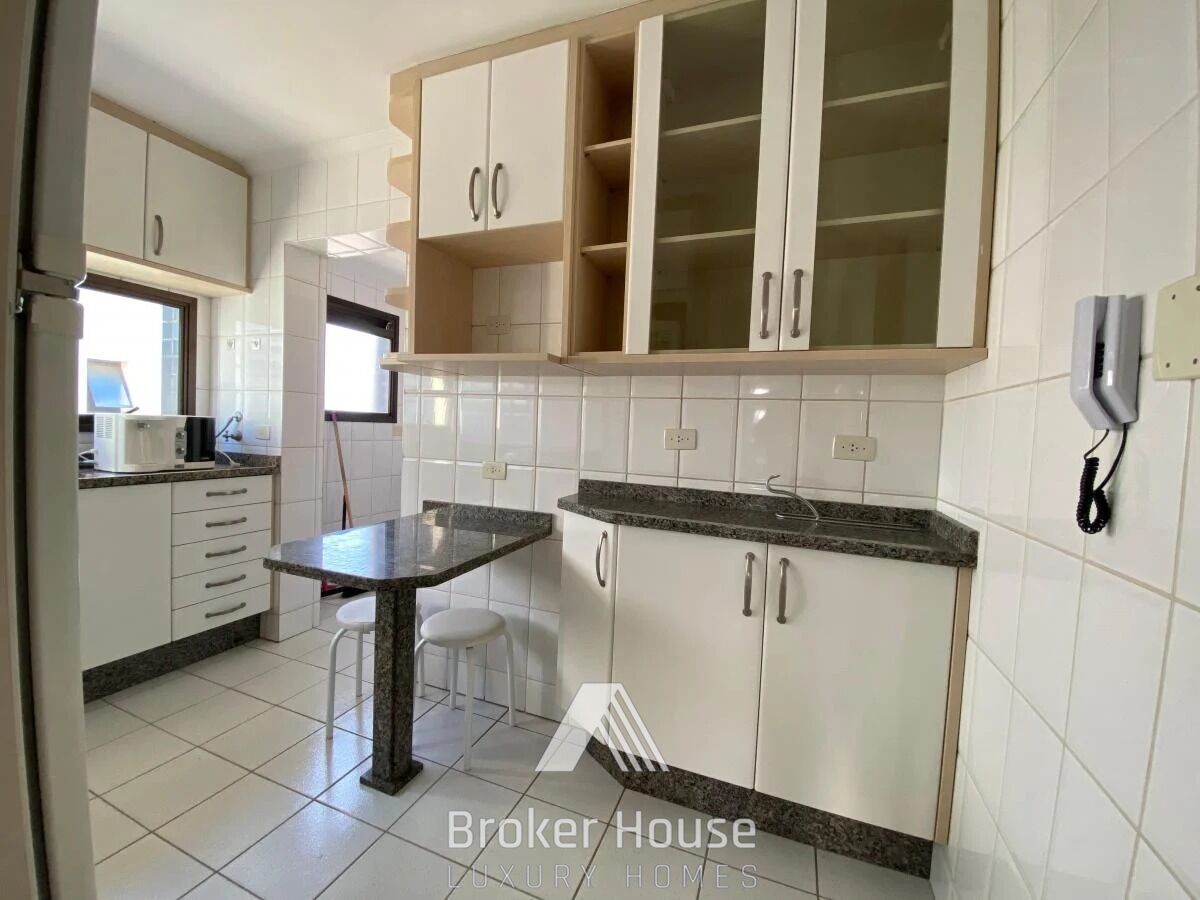 Apartamento à venda com 2 quartos, 75m² - Foto 13