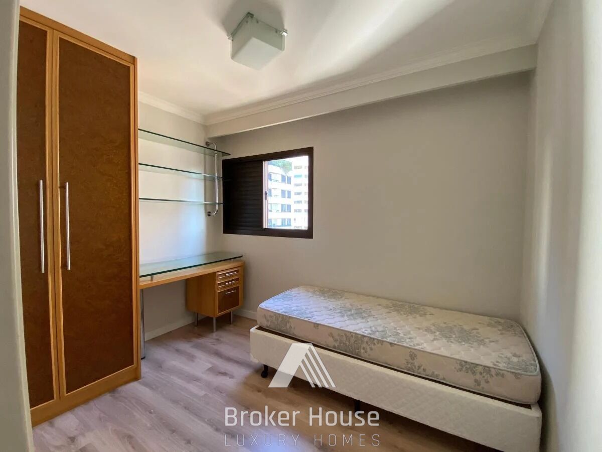 Apartamento à venda com 2 quartos, 75m² - Foto 10