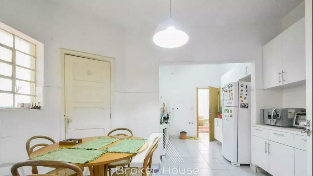 Casa à venda com 3 quartos, 200m² - Foto 23