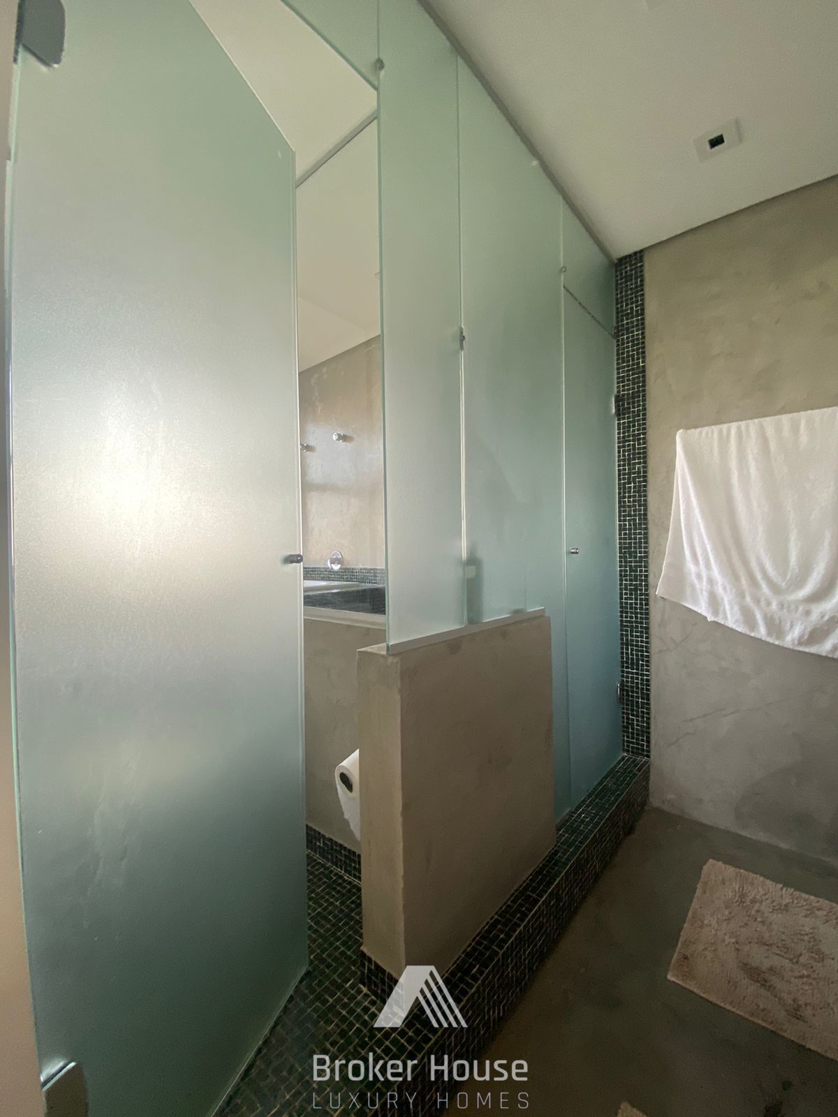 Cobertura para alugar com 2 quartos, 170m² - Foto 25