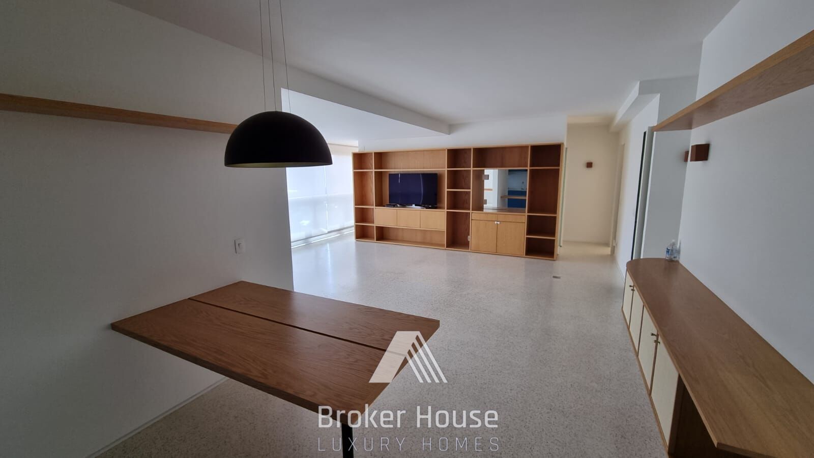 Apartamento à venda com 2 quartos, 101m² - Foto 2