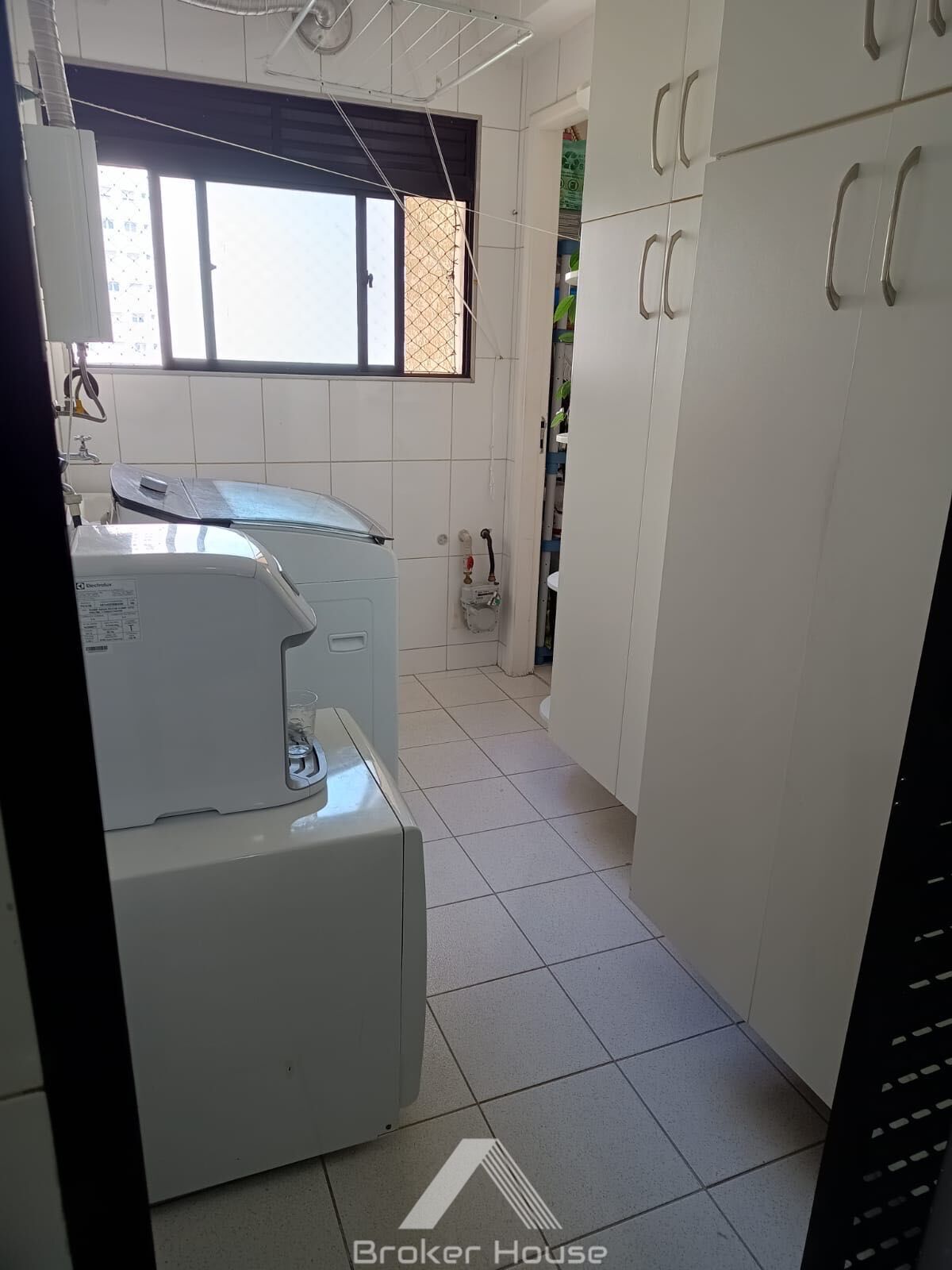 Apartamento à venda com 4 quartos, 103m² - Foto 12