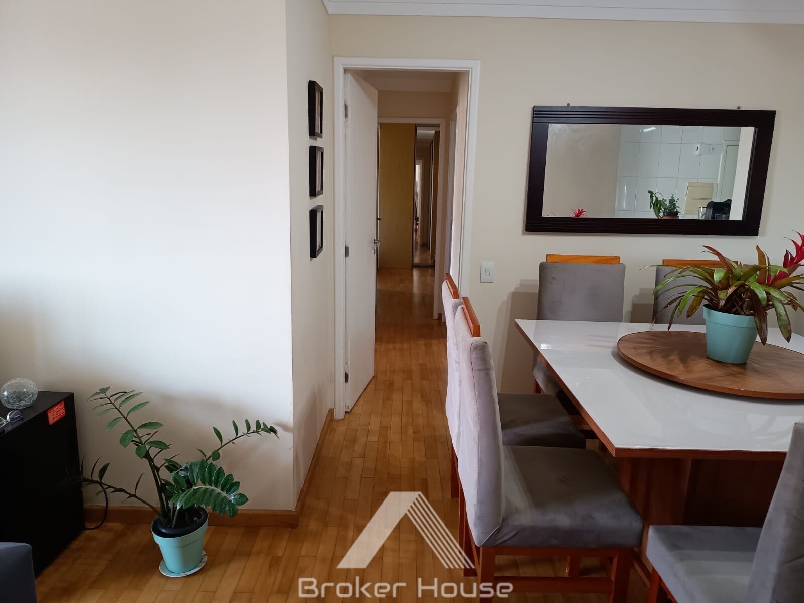 Apartamento à venda com 4 quartos, 103m² - Foto 14