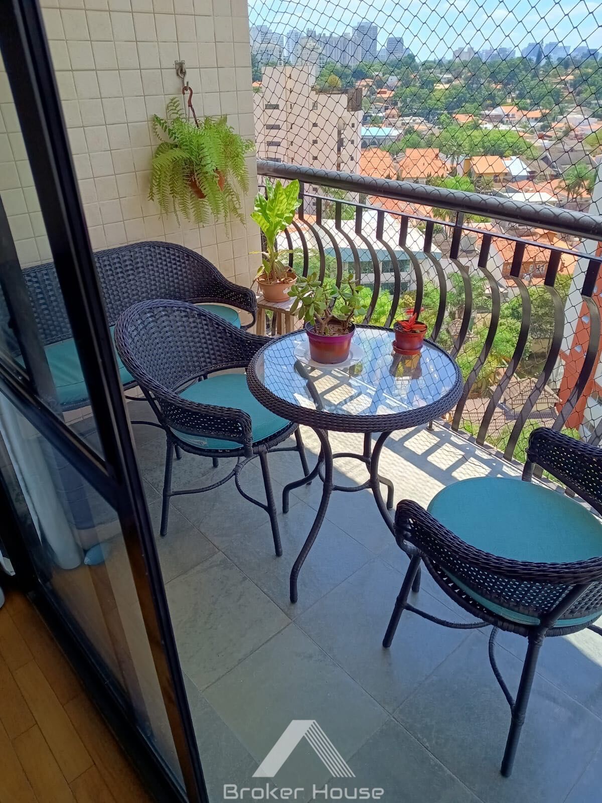 Apartamento à venda com 4 quartos, 103m² - Foto 2