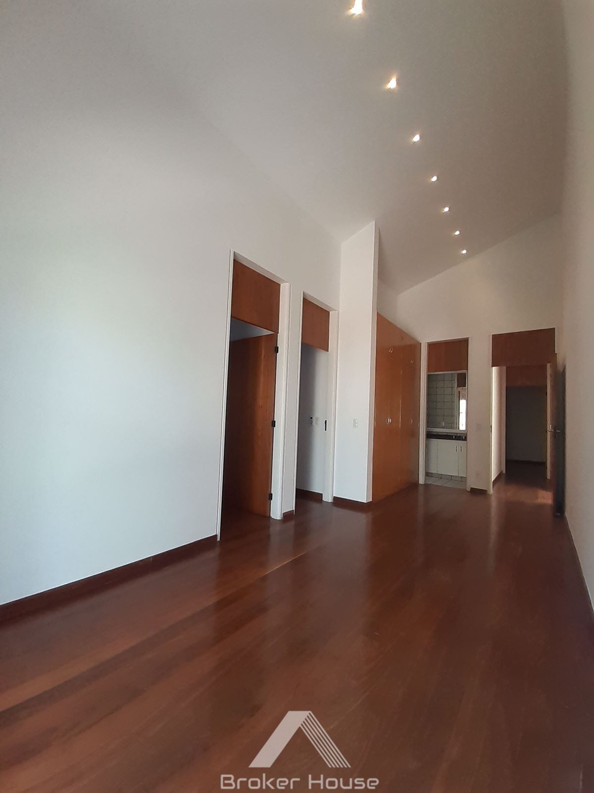 Casa à venda com 3 quartos, 531m² - Foto 21